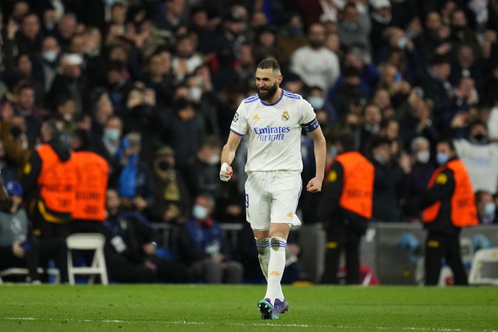 Benzema strikes again as Madrid fends off Chelsea comeback