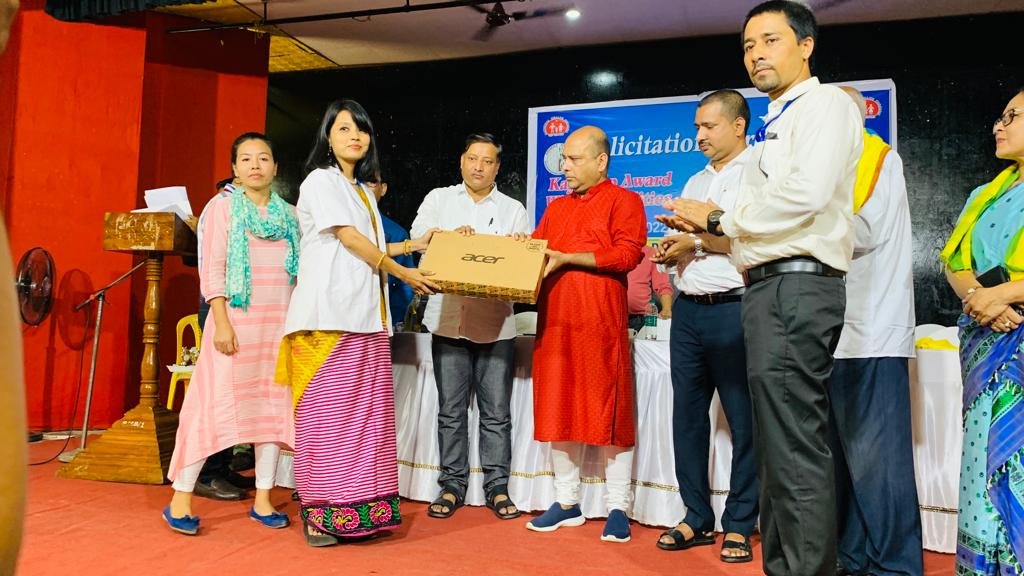 Cachar admin felicitates health officials, staff for outstanding achievement in Kayakalp