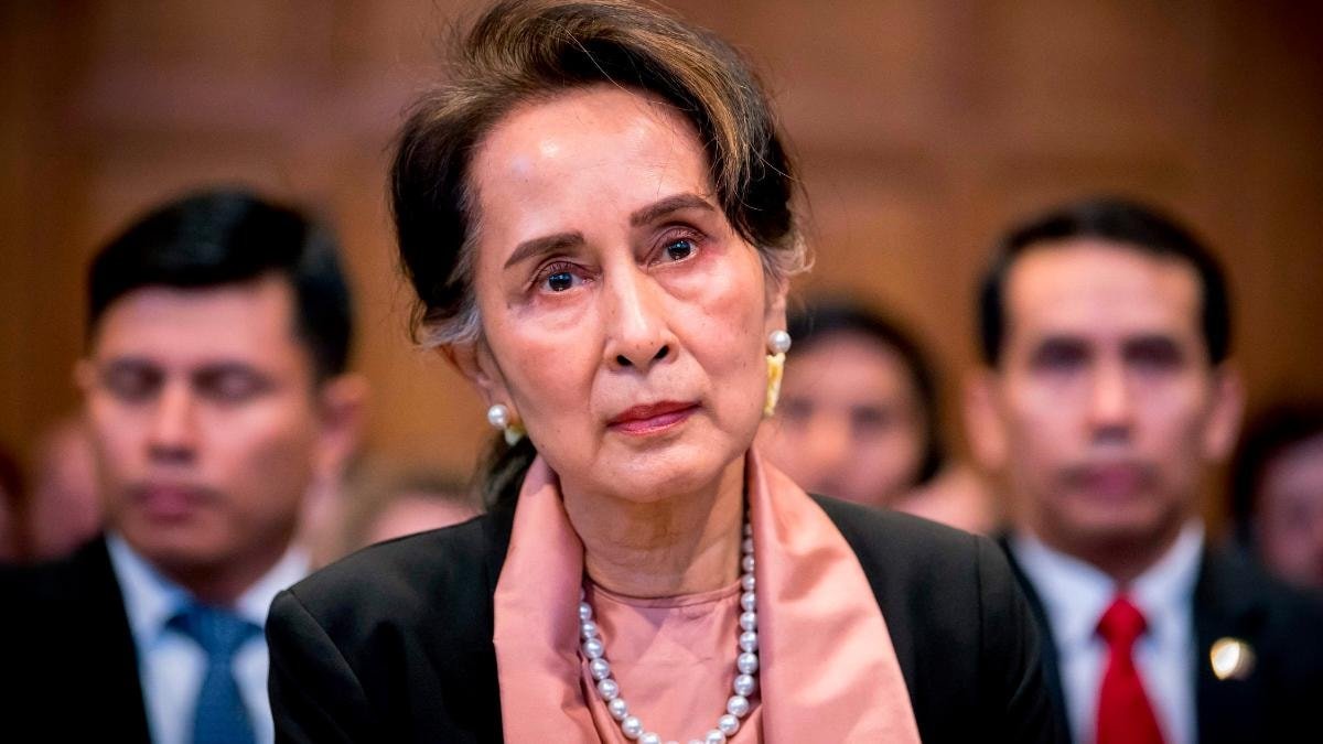 Myanmar Court Gives Go-Ahead For Suu Kyi Corruption Trial 7