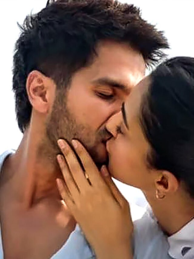 Longest Kissing Scences in Bollywood Movies