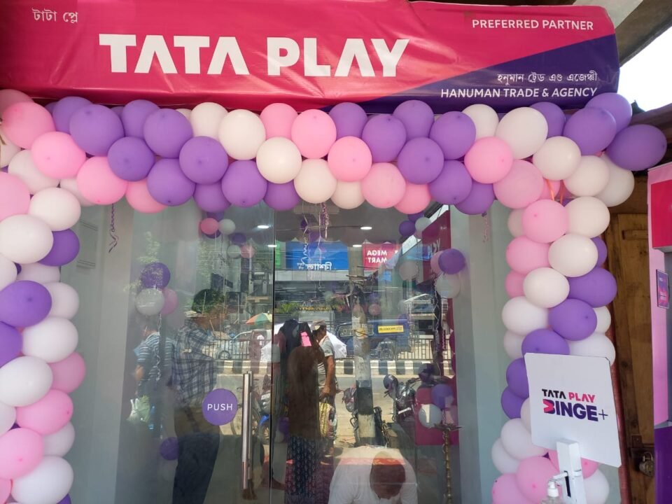Tata Play Opens Its First Retail Store In Guwahati - The Hills Times