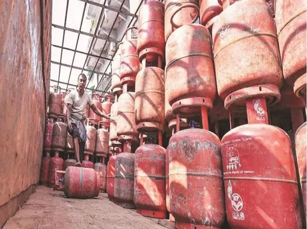 Commercial LPG price slashed by Rs 91.5 cylinder; ATF rates cut marginally