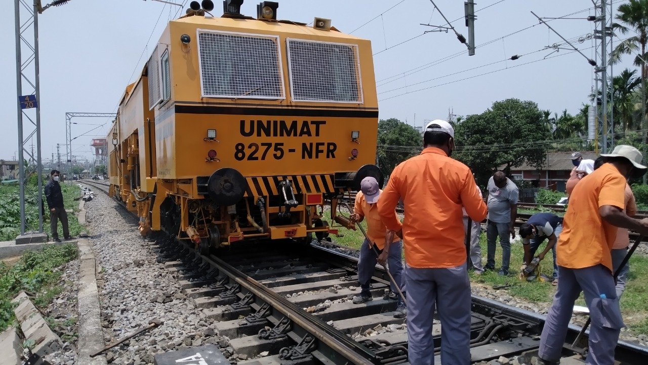 N. F. Railway focuses on maintenance of railway tracks, Infra News, ET Infra