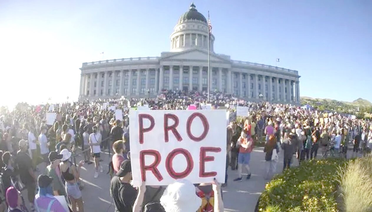 Utah bans abortion clinics in wave of post-Roe restrictions