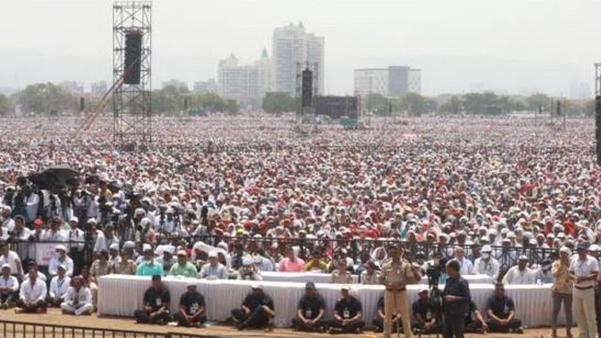 Sunstroke at Maha event: Death toll rises to 12