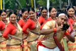 Bihu-dancers-Rongali-Bihu-Festival-Guwahati-Assam-India-Pepa-horn