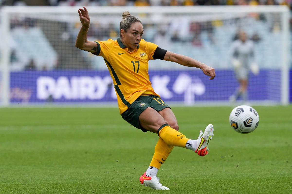 Kyah Simon overcomes injury to win place in Australia’s WC squad Kyah Simon overcomes injury to win place in Australia’s WC squad