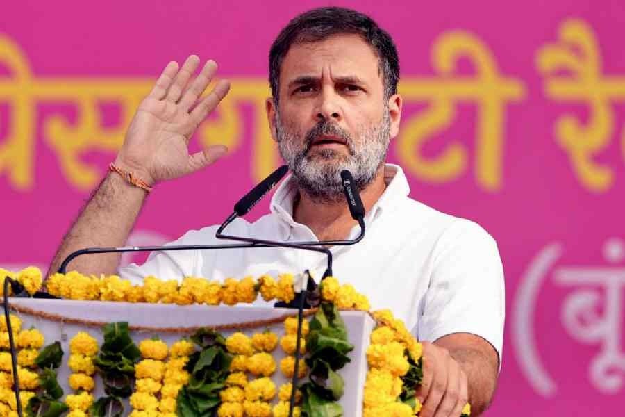 Election Commission Issues Notice To Rahul Gandhi For ‘Panauti’ Remark 350