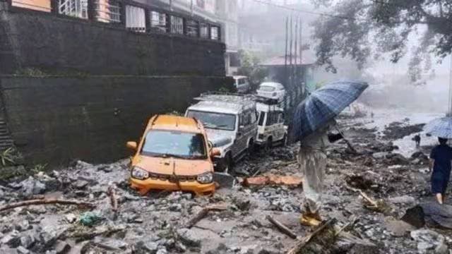 Over 1,200 tourists stranded due to landslides, rain in Sikkim