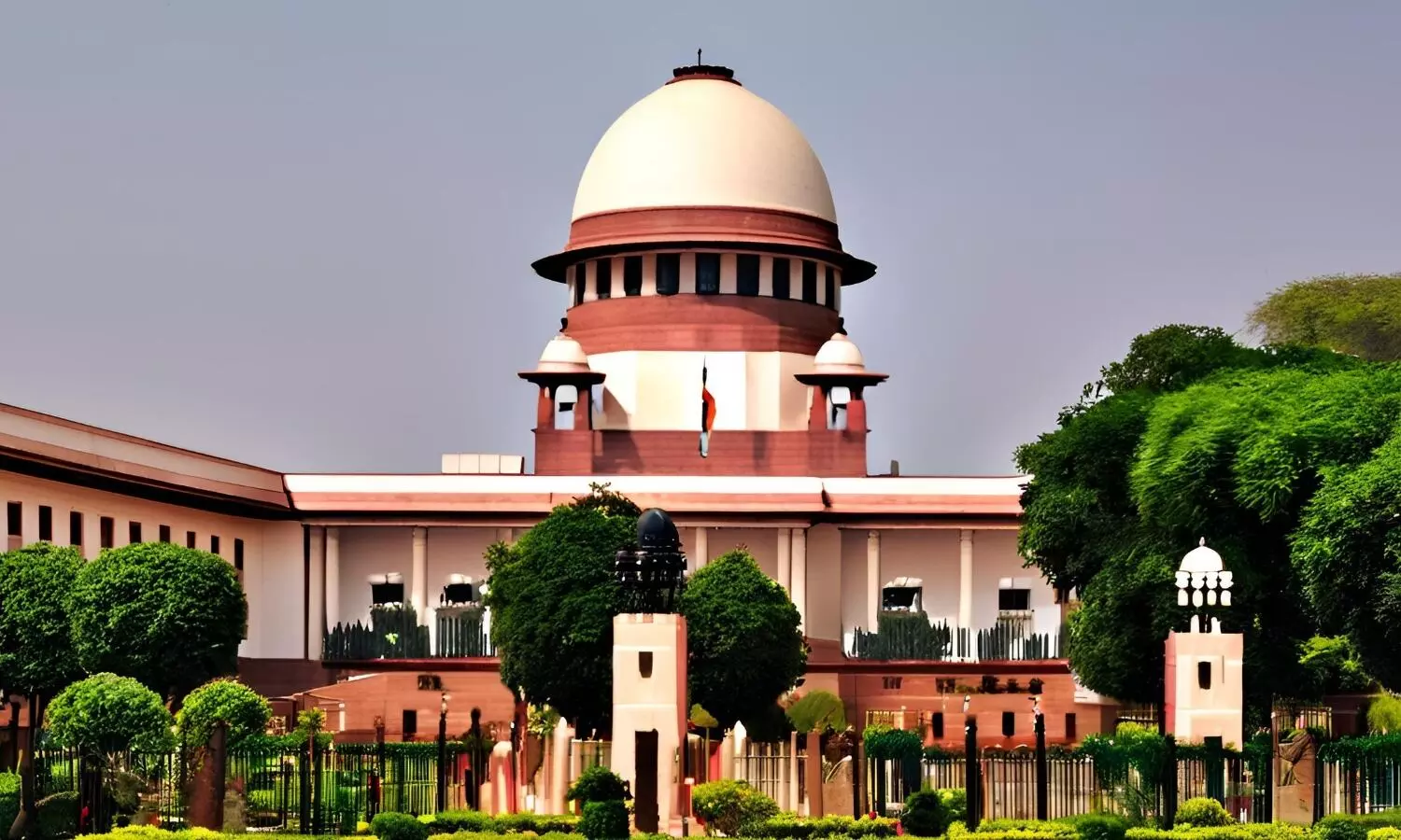 SC Dismisses Pleas Seeking Review Of Verdict Scrapping Electoral Bonds