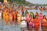 1200px-Chhath_puja_photo