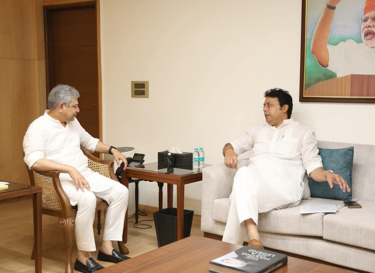 Tripura MP meets railway minister Ashwini Vaishnaw 1 Tripura MP meets railway minister Ashwini Vaishnaw