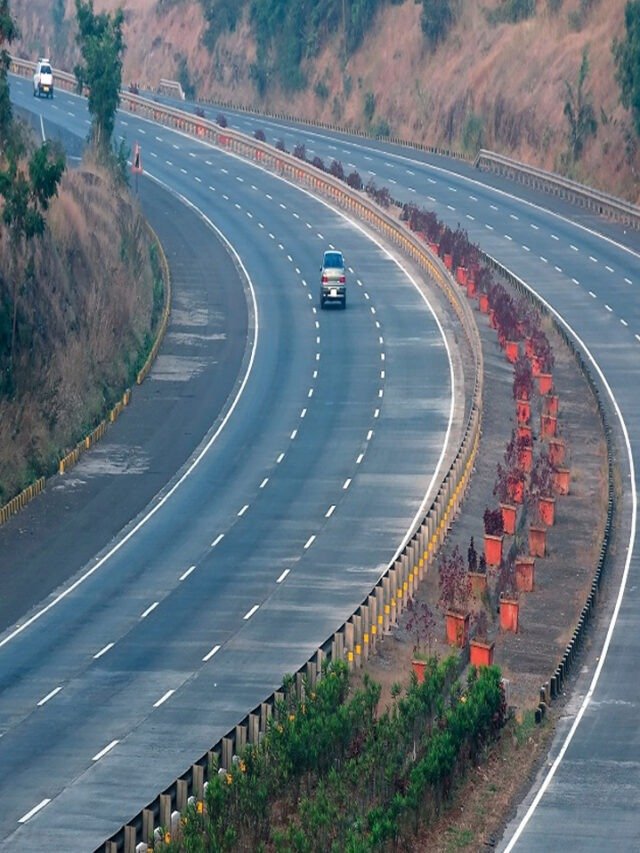 India’s Top 8 Expressways That Redefine The Road Trip Experience