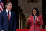 US interior secretary in Venezuela to discuss critical minerals New Project(8)